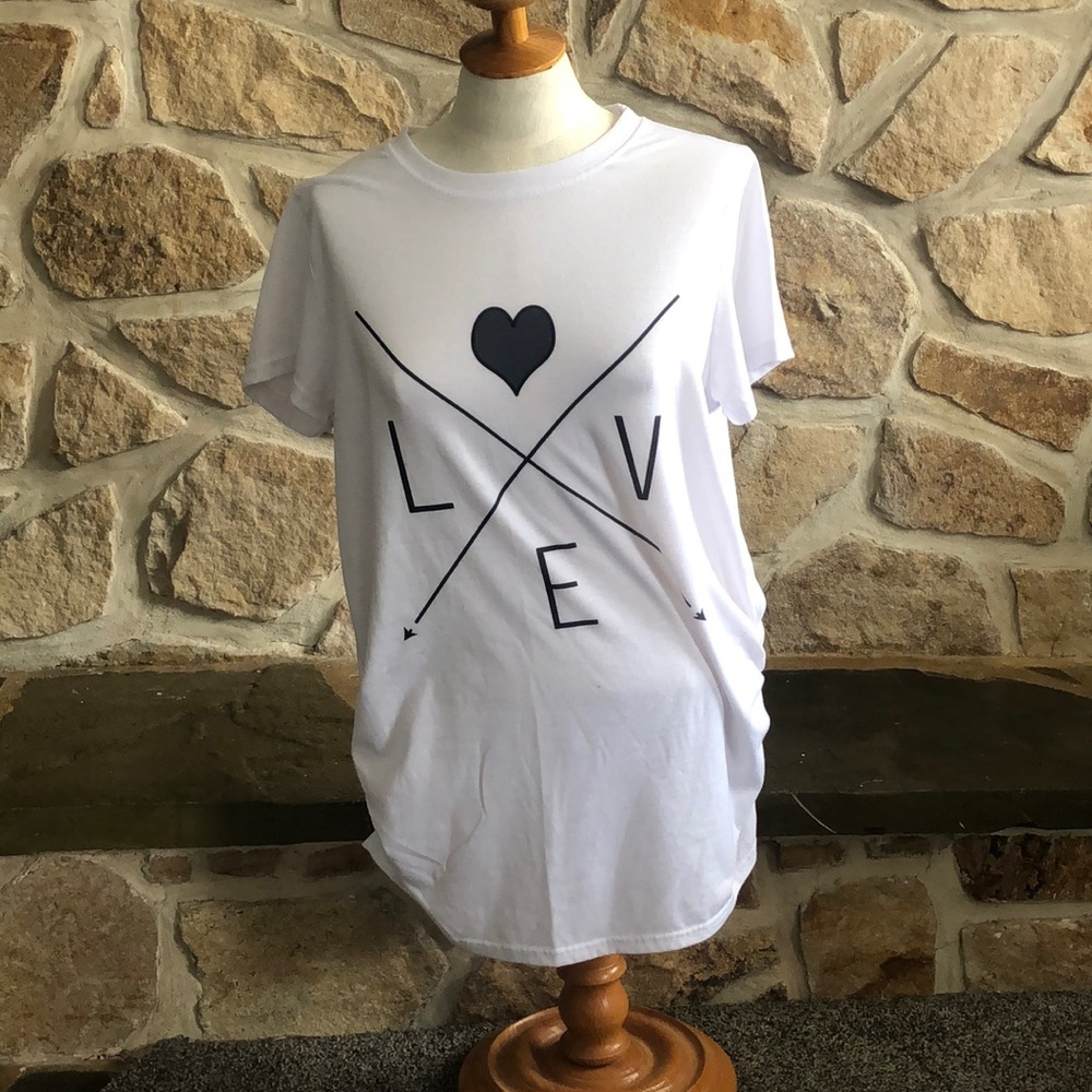 Maternity LOVE tee